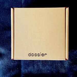 Dossier Ambery Saffron